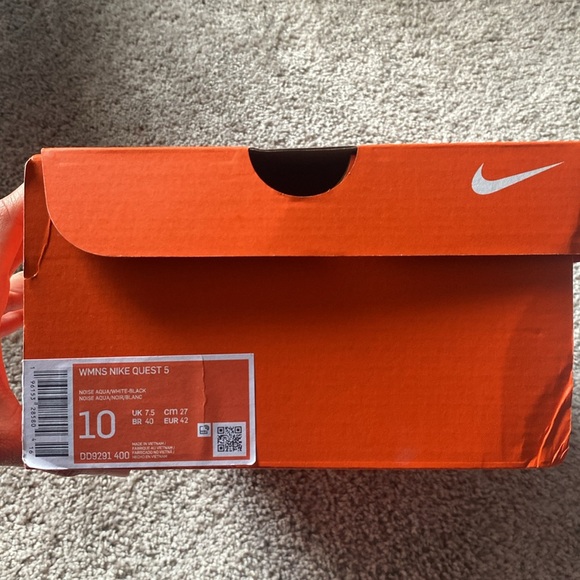 Empty orange Nike shoebox - women’s QUEST 5 size 10 - Picture 6 of 17